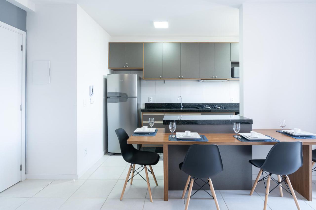 Apartamentos Completos A 15Min Beto Carreiro Com Wi-Fi Churrasqueira Em Condominio Com Piscina Portaria 24H Ideal Para Familia Piçarras Exterior foto