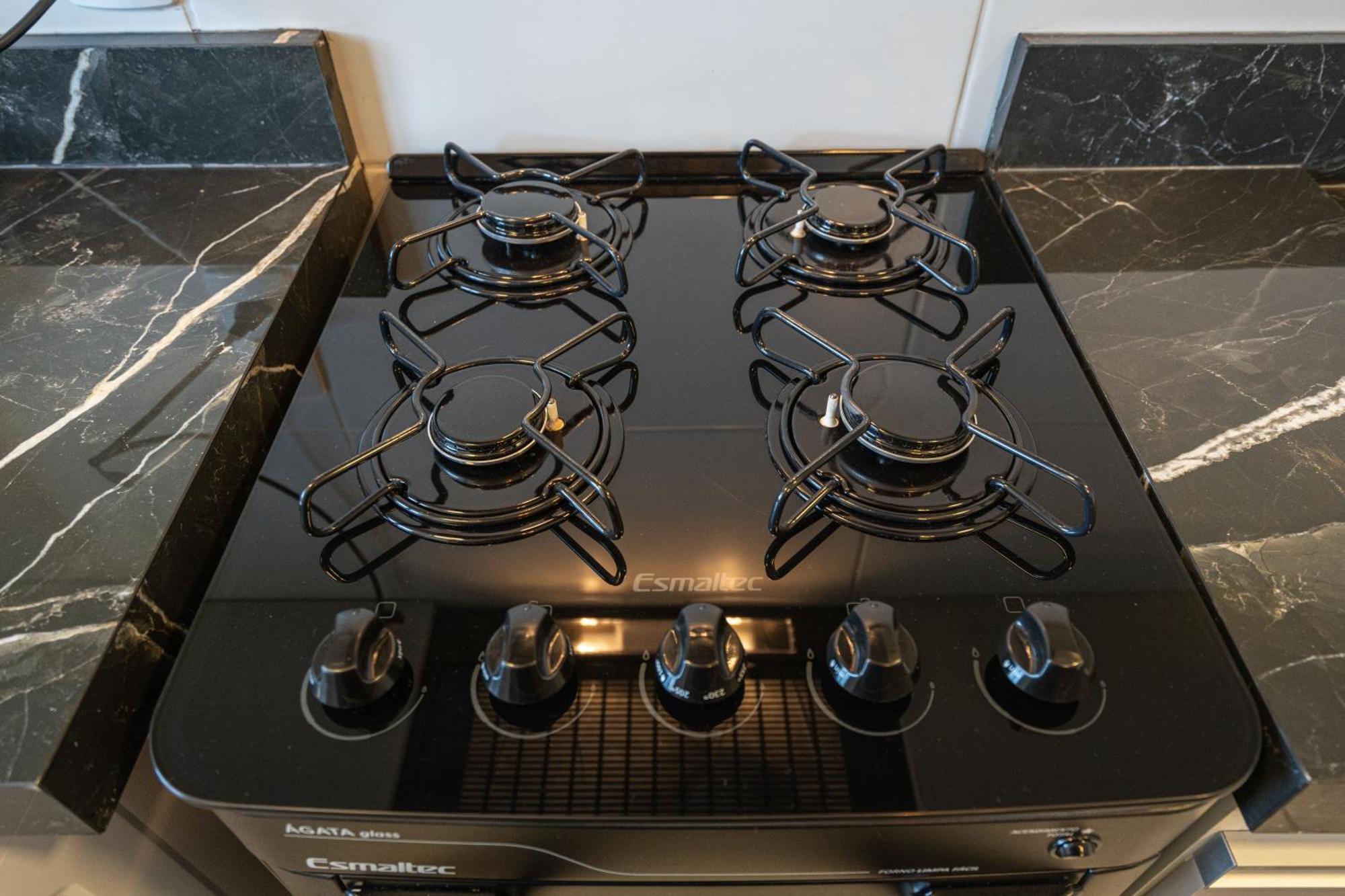 Apartamentos Completos A 15Min Beto Carreiro Com Wi-Fi Churrasqueira Em Condominio Com Piscina Portaria 24H Ideal Para Familia Piçarras Quarto foto